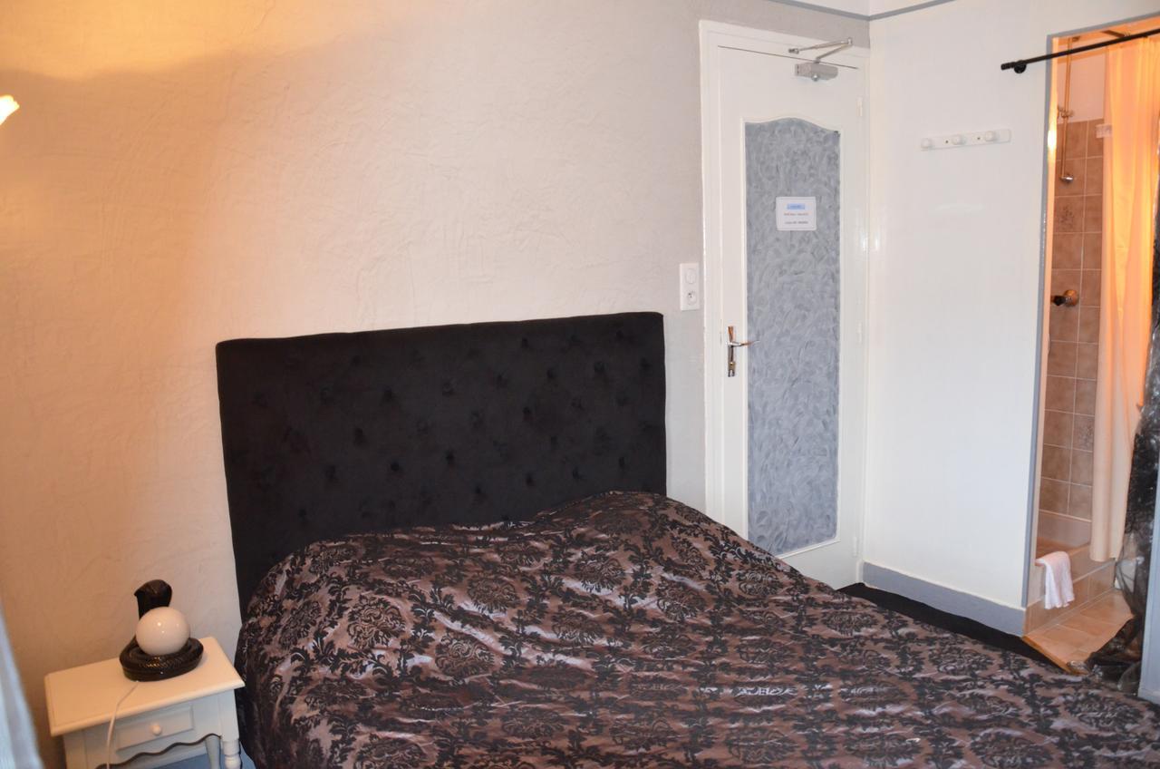 Hotel La Tour Sully-sur-Loire Phòng bức ảnh